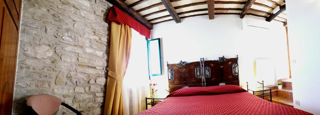 Camere Di Ulisse Ериче Екстер'єр фото
