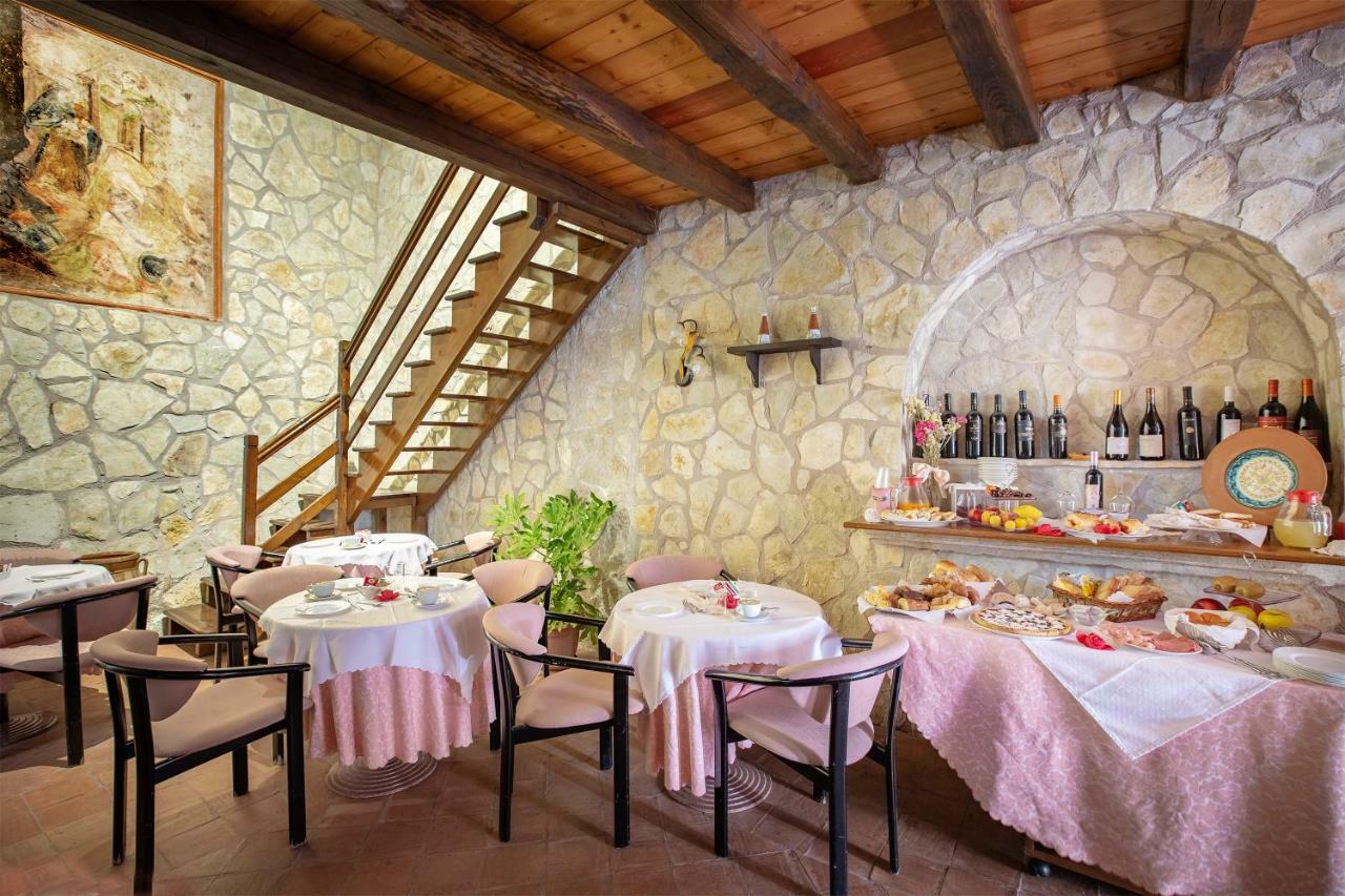 Camere Di Ulisse Ериче Екстер'єр фото